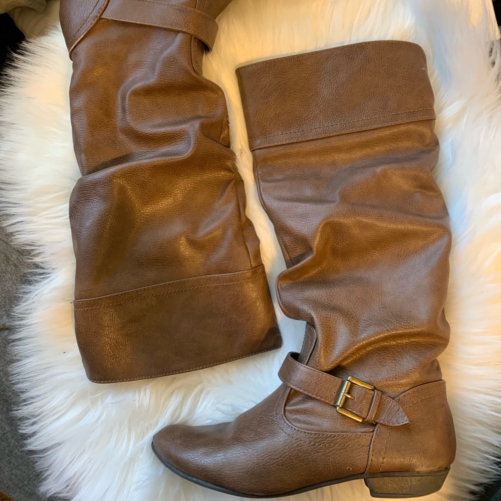 Brown boots